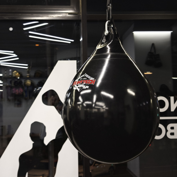 Водоналивная груша Fighttech 21"